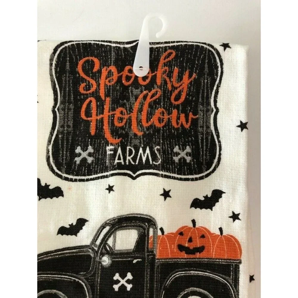 Halloween Kitchen Dish Towels Oven Mitt Potholder Set of 4 Farm Truck Pumpkins